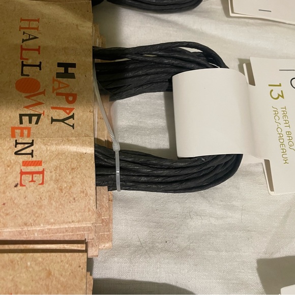 DACHSHUND Halloween treat bags 13/set.Goblin Ghoul party 3 sets available - Picture 5 of 7